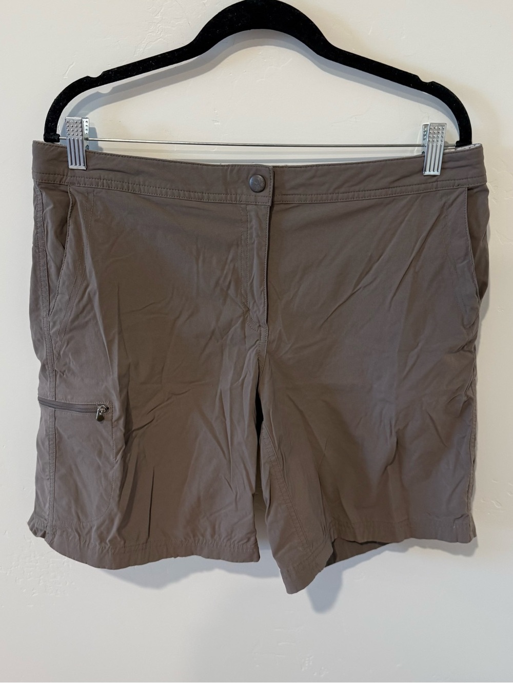 L.L. Bean Comfort Trail Women’s Taupe Utility Shorts Plus 14 Hiking Outdoor